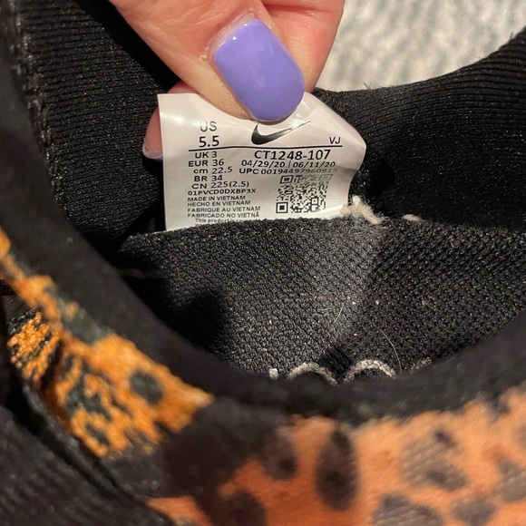 SOLD- Nike Superrep Groove 8 Running Animal Print Shoes - Picture 7 of 13